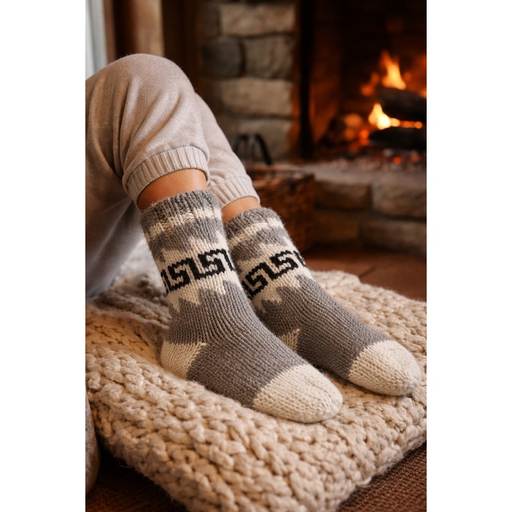 Handmade Knit Wool Cabin Socks Gray White Nordic Style Cozy Slipper Socks